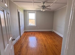 9 West St #3, Bristol, RI 02809