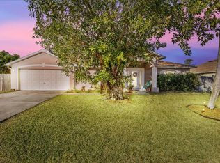 1151 Grandeur St SE, Palm Bay, FL 32909