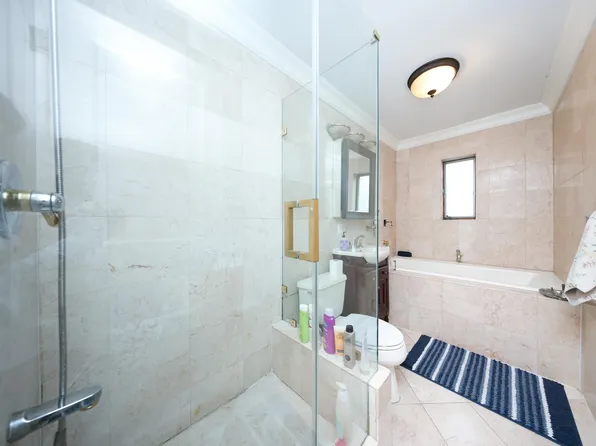 1711 Gerritsen Avenue image 14 of 41