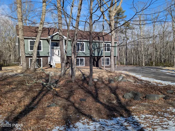 125 Iroquois Trl, Milford, PA 18337