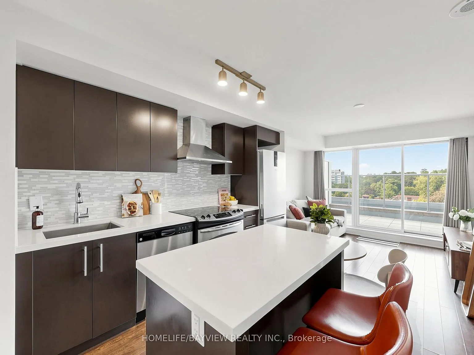 2 bed, $3,200 — Photo 3