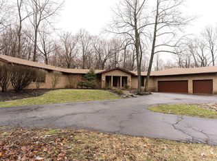 318 Green Hollow Rd SW, Pataskala, OH 43062