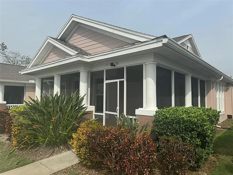 5714 Tides Pl — Photo 1