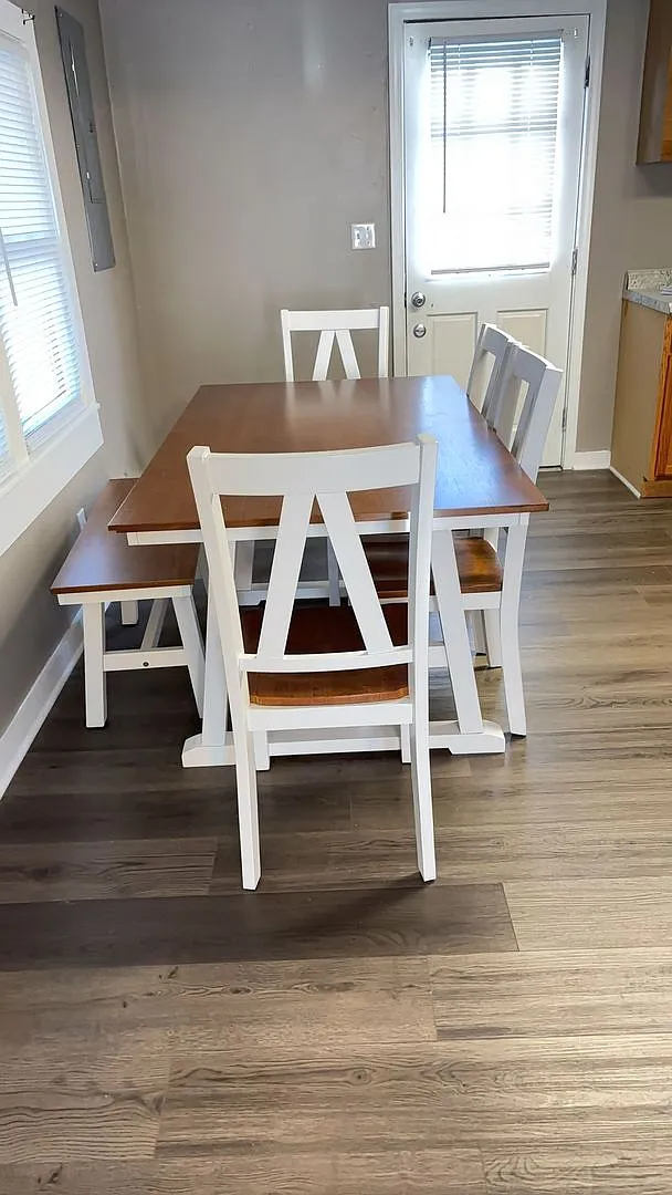 Charming 3-Bedroom Home in Vanceboro — Photo 4