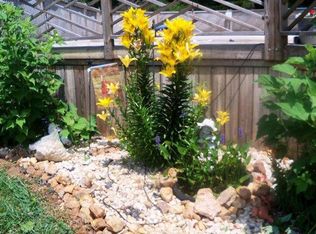 102 Equestrian Trail Rd, New Canton, VA 23123