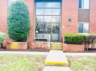 10 Charles Ln APT 1C, Pomona, NY 10970