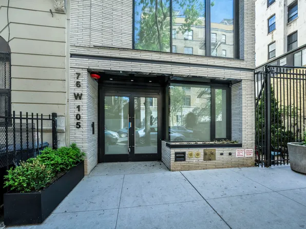 76 West 105th Street image 17 of 18