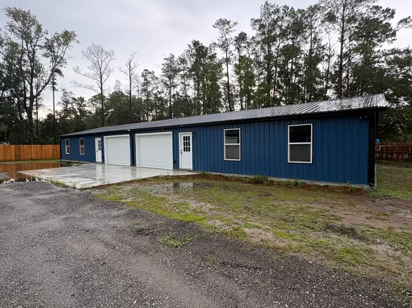 37390 W 5th St #2, Hilliard, FL 32046