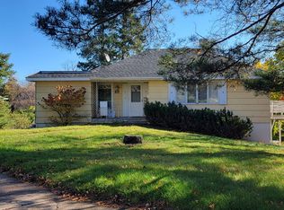 2104 E 8th St, Duluth, MN 55812