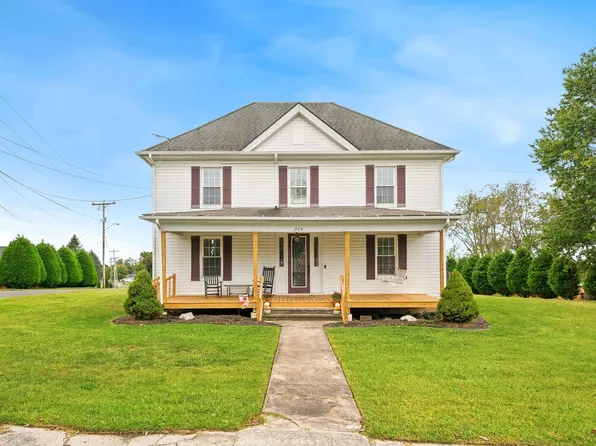 224 Dunbar Ave, Dublin, VA 24084