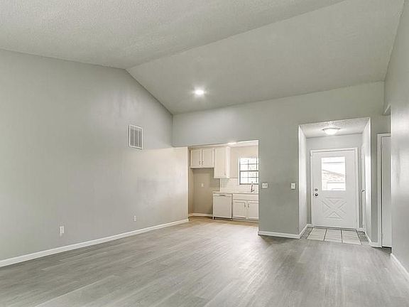 3rd image of 3803 Penny Dr