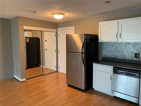 3rd image of 1190 Charles St APT 62