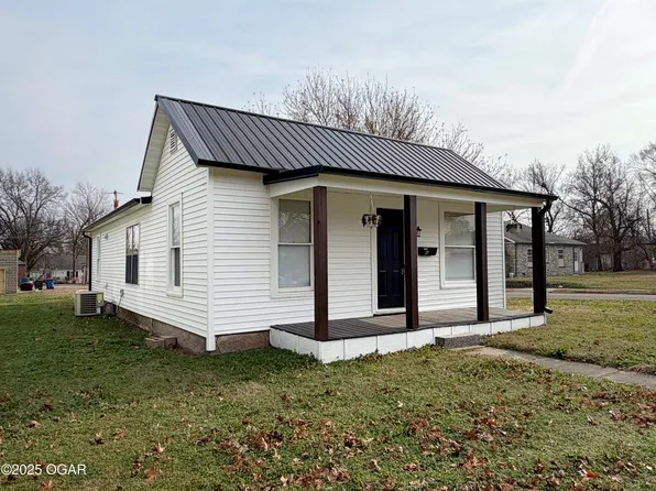 301 N Connor Ave, Joplin, MO 64801