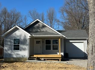 316 E Osborne St, Bethel, OH 45106