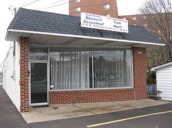 42 S Penn St, Hatboro, PA 19040