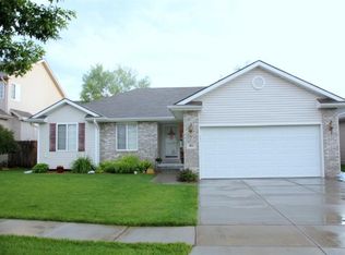 1811 Vavrina Ln, Lincoln, NE 68512