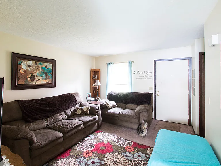Perry Hills Colony — Photo 9