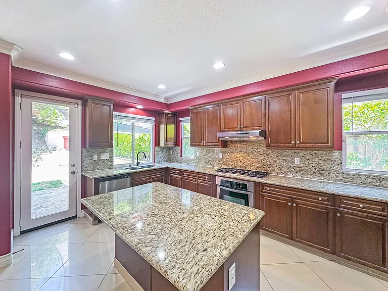 1618 Quiet Trail Dr — Photo 11