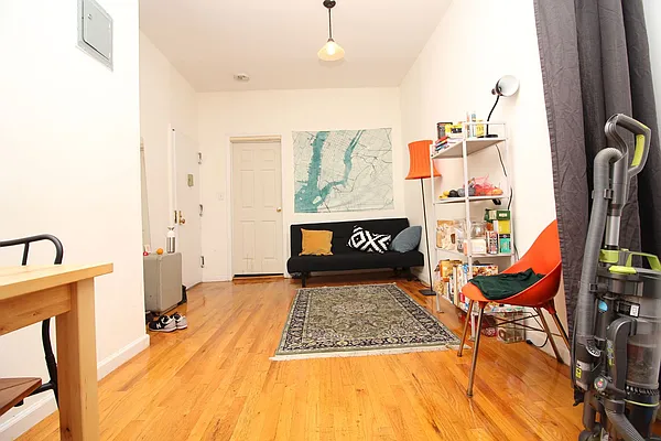 Rented by Nooklyn NYC LLC | media 25
