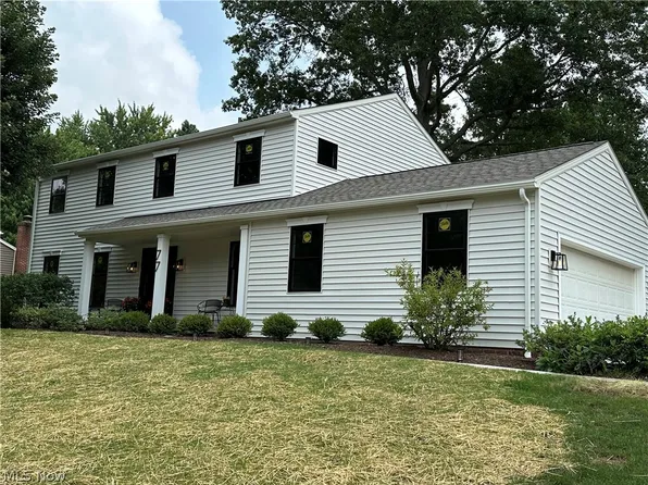 77 Parmelee Dr, Hudson, OH 44236