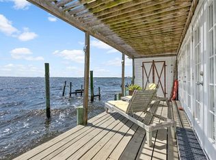 4291 Pine Island Rd NW, Matlacha, FL 33993