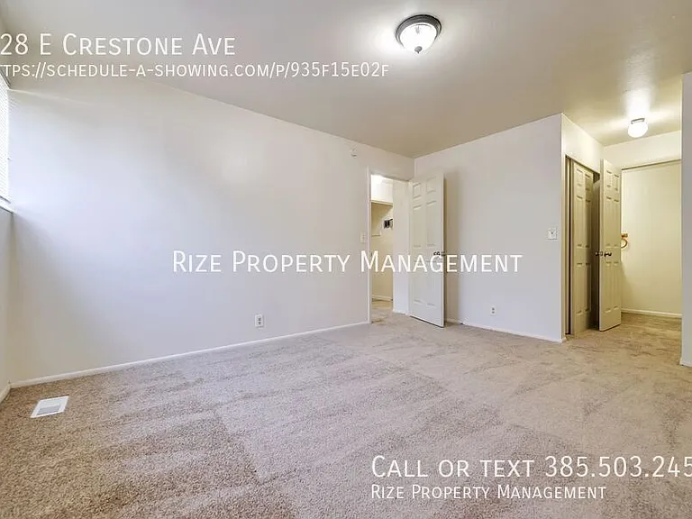 228 E Crestone Ave — Photo 3