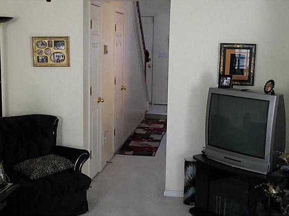 2nd image of 6205 Heather Glen Dr