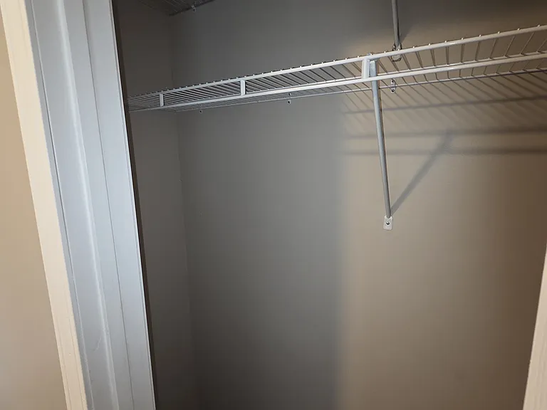 95 Ashton Ct — Photo 33
