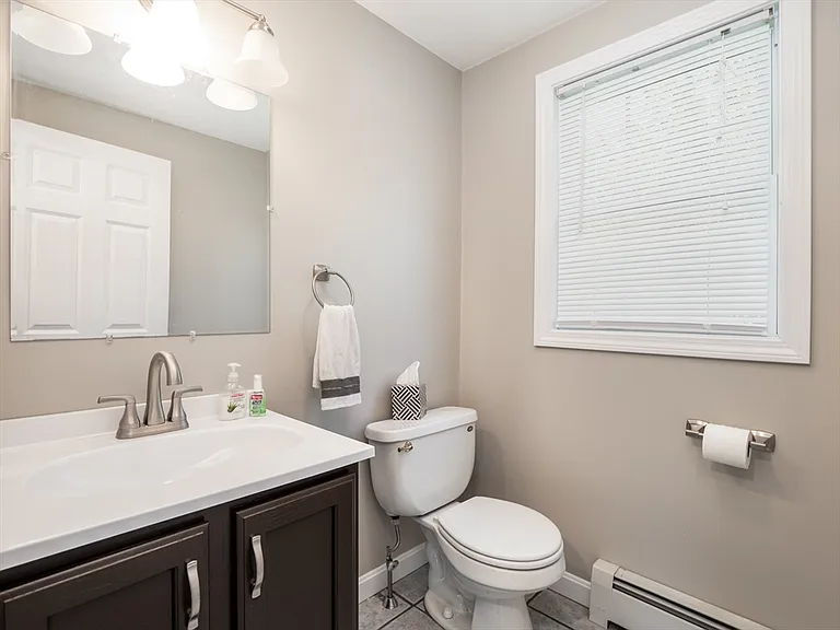 90A Loxwood St — Photo 10