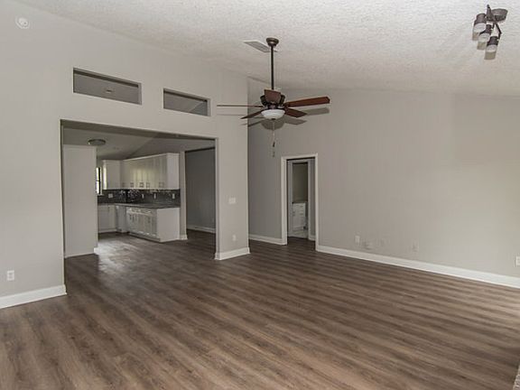 Dinette Area
