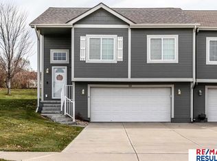 5101 S 195th Cir, Omaha, NE 68135