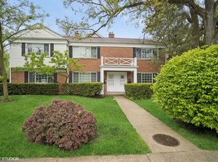 444 Winnetka Ave, Winnetka, IL 60093