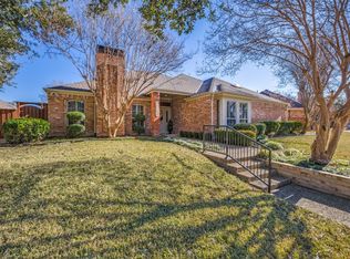 16129 Shadybank Dr, Dallas, TX 75248