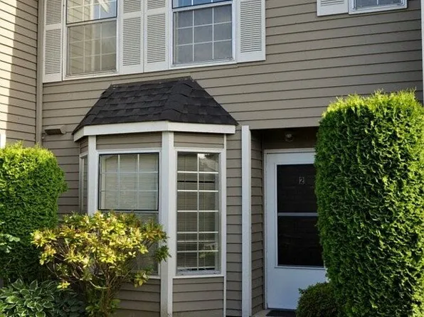 23928 57th Ct S APT C2, Kent, WA 98032