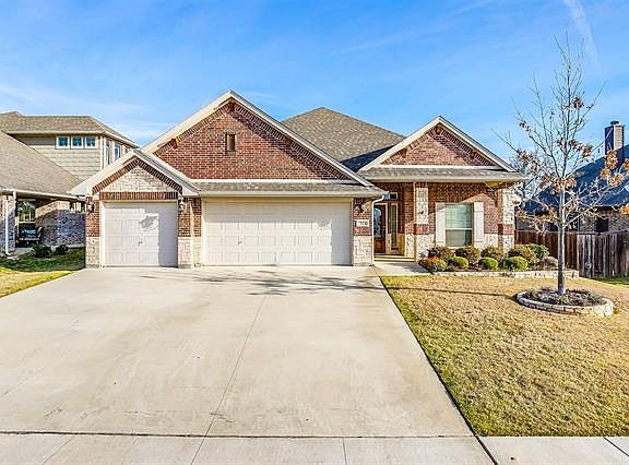 3rd image of 1133 Destrehan Dr