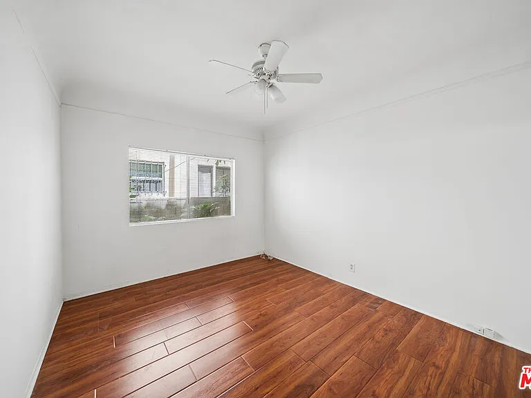 153 S Crescent Dr #3 — Photo 9