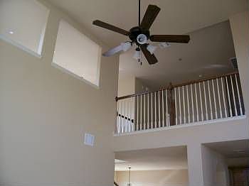 5th image of 2600 Ravenwood Dr