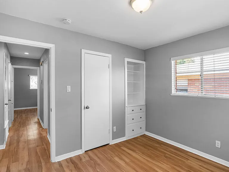 2205 Lanier Dr #B — Photo 7