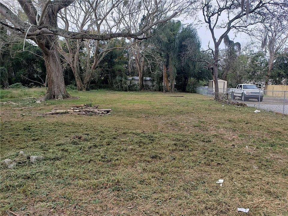 1st image of 6418 N 49th St
