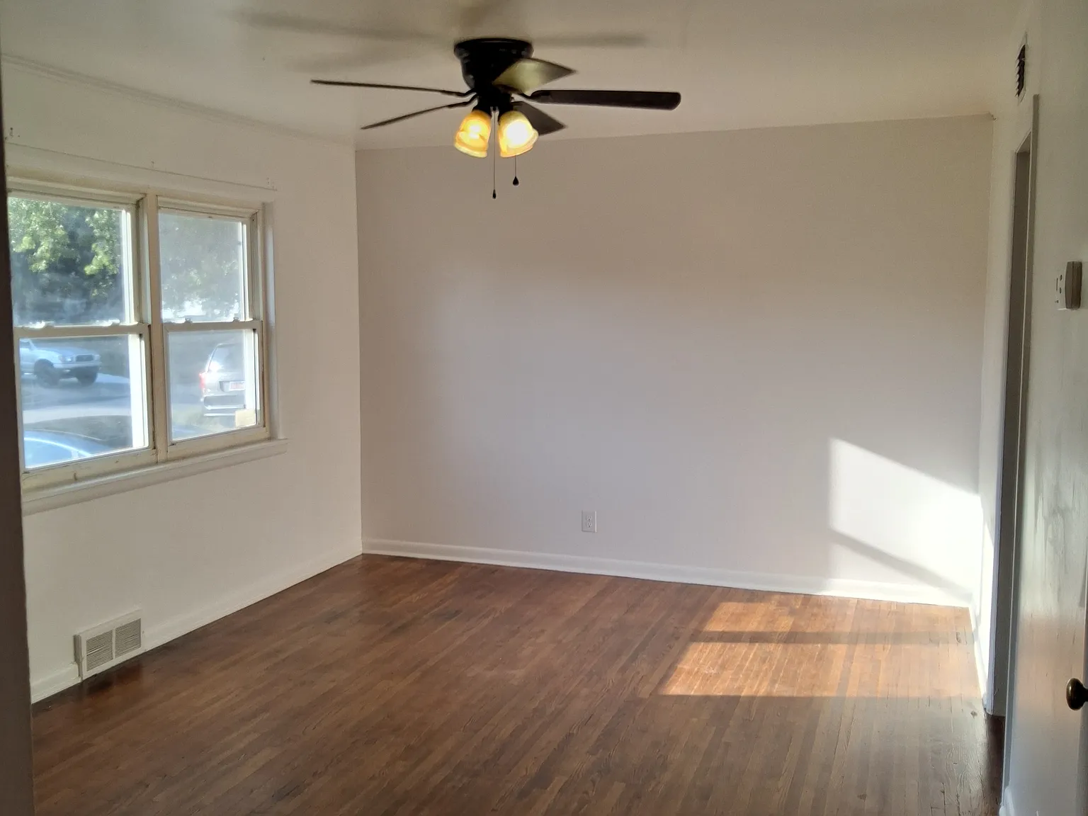 129 S 42nd West Ave — Photo 4