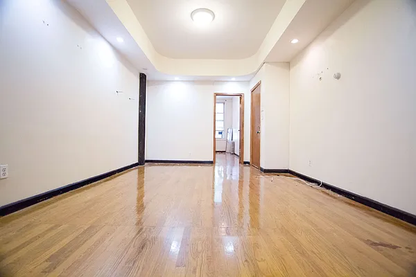 Rented by Nooklyn NYC LLC | media 23