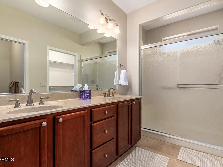 16508 W Almeria Rd — Photo 15