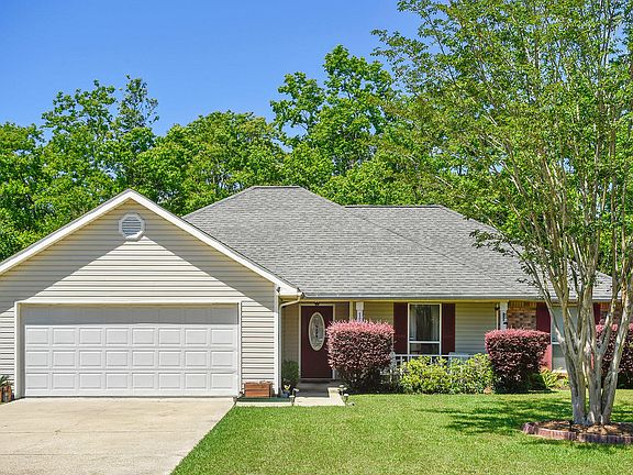 4th image of 13021 Windcrest Ln