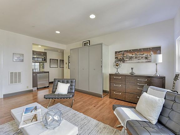 4th image of 725 Pine St APT 306
