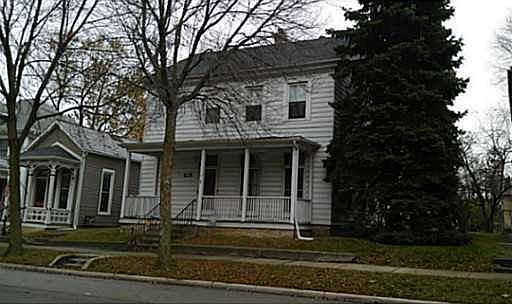 1st image of 40 S Chillicothe St