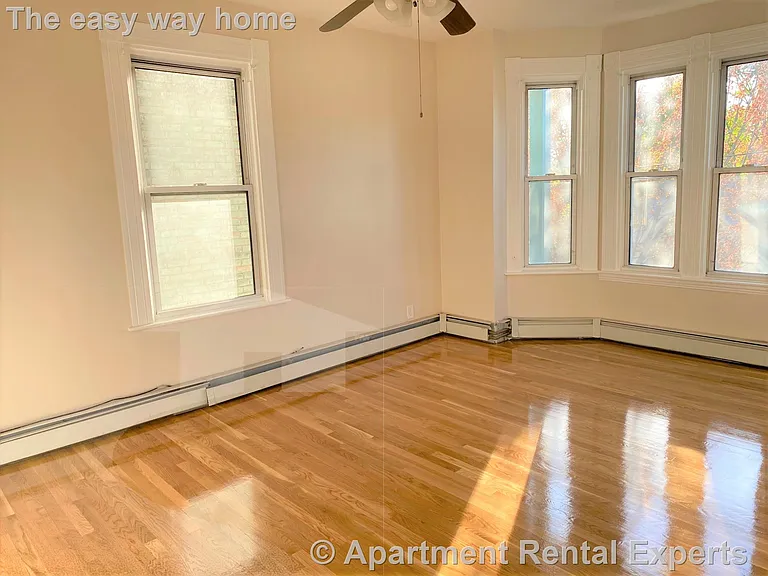 90 Norfolk St #3 — Photo 6