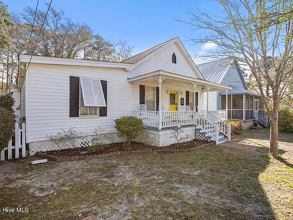 3rd image of 614 N Atlantic Avenue