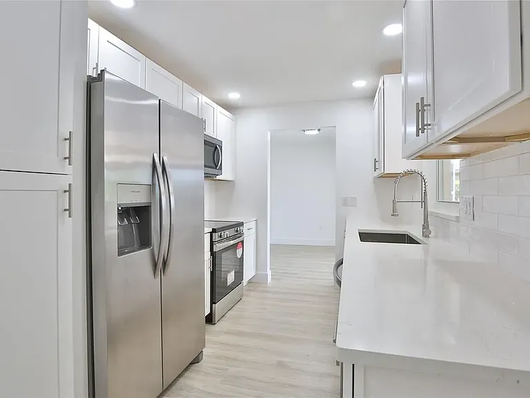 2834 Hardee Dr — Photo 8