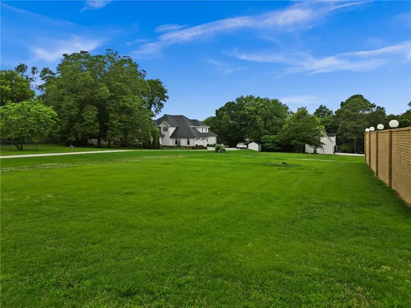 1277 N Woolsey Ave Lot 6, Fayetteville, AR 72703
