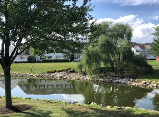 604 Courthouse Cir, Lititz, PA 17543